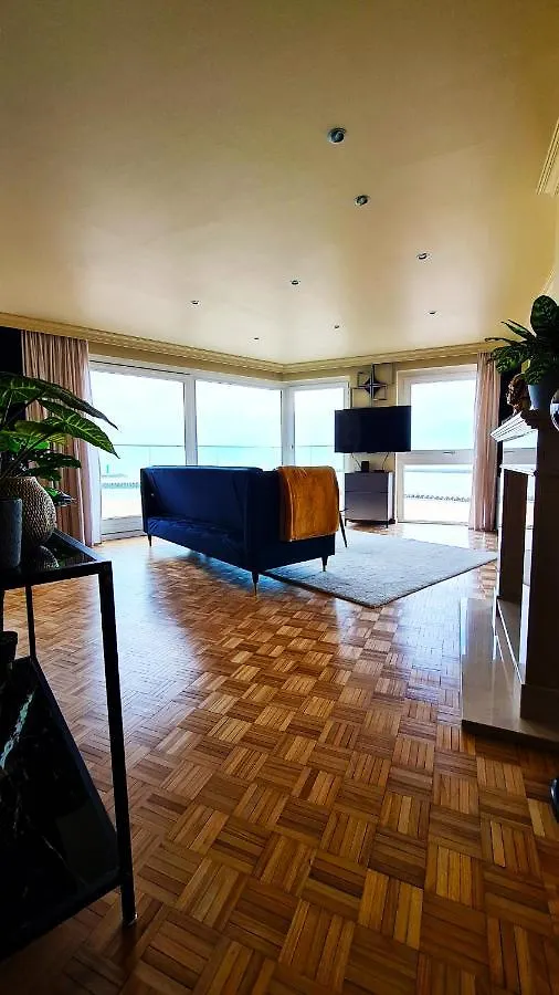 Maui - Zeezichtappartement Te Oostende 0*, Ostende